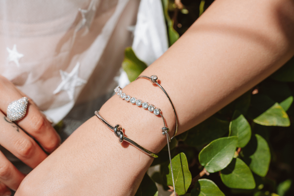 Stylish and Elegant Bracelets for Women