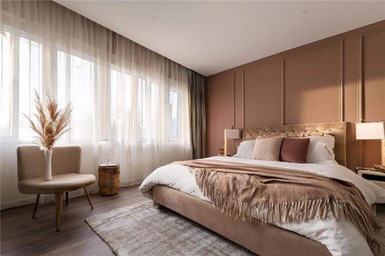 Bedroom Accent Chairs