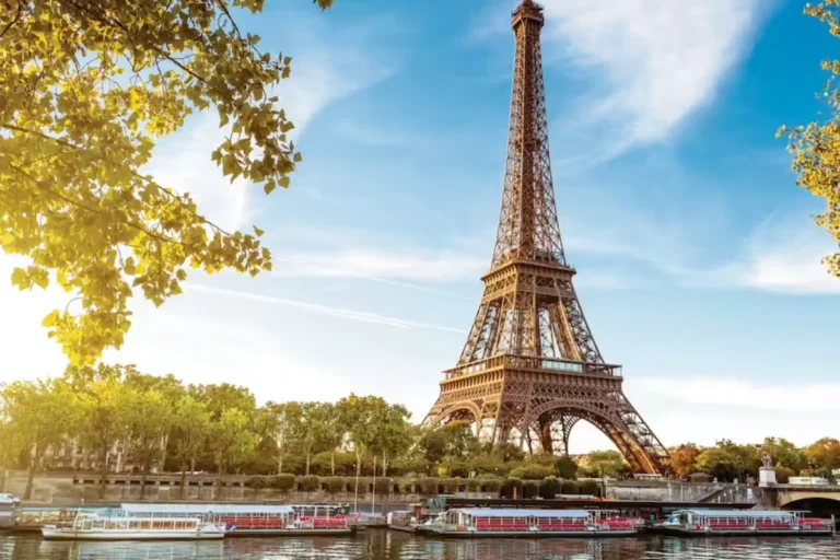 Last Minute Holiday Deals