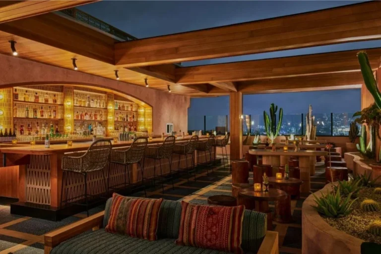 Best Rooftop Restaurants In Las Vegas With Breathtaking Views Rooftop Restaurants