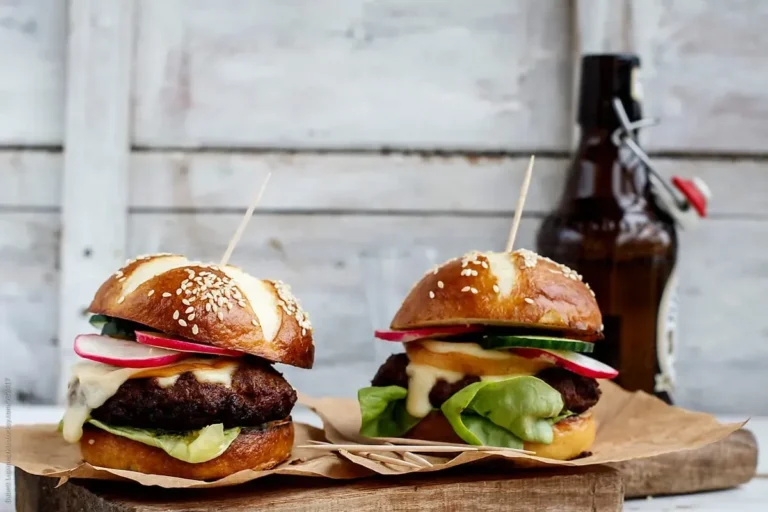 How to Plan a Burger Night for Friends Using Online Delivery Burger Night Ideas