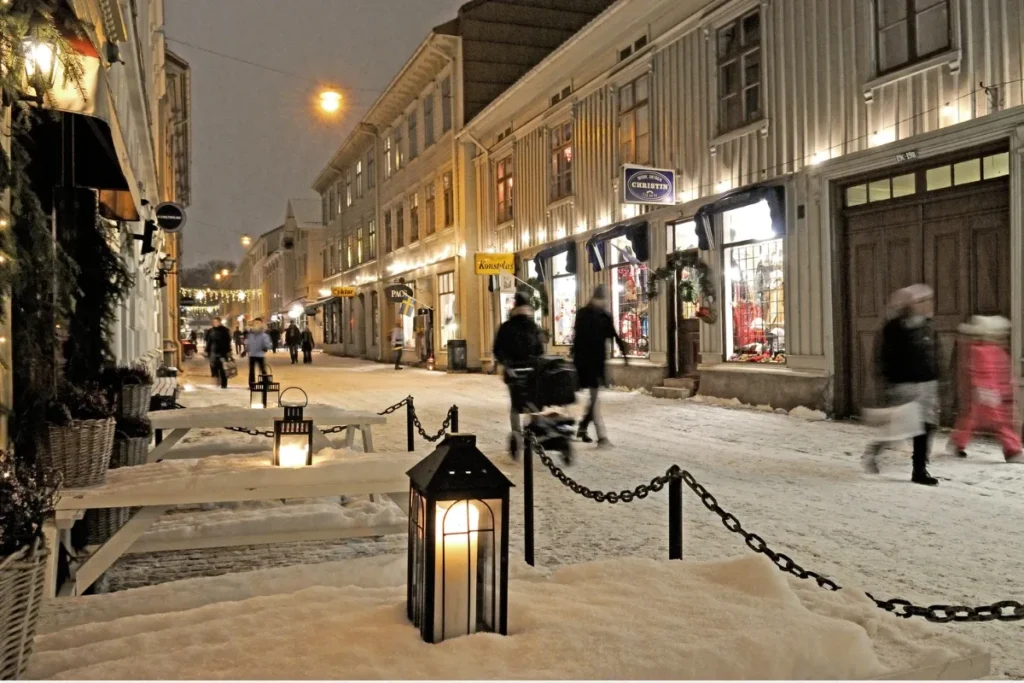Gothenburg City Life: Entertainment, Shopping, and Waterfronts Gothenburg City Life