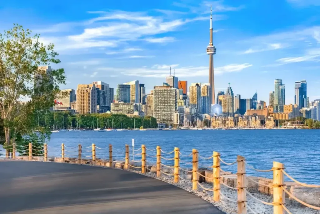 Toronto Travel Guide