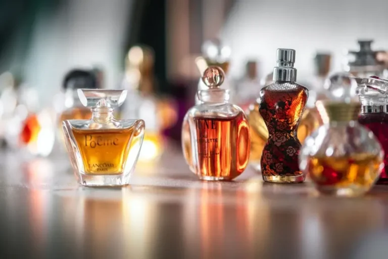 Perfumy damskie w dobrej cenie, które zapewniają długotrwały zapach Perfumy Damskie w Dobrej Cenie