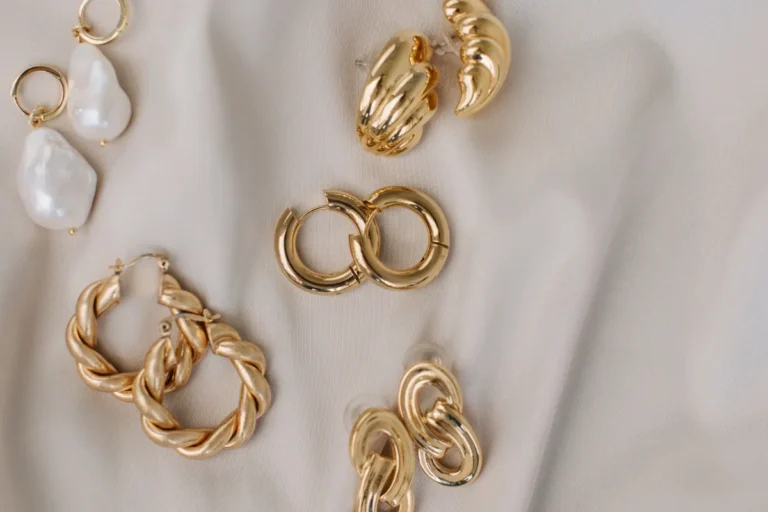 Modern Earring Trends Worth Exploring This Season