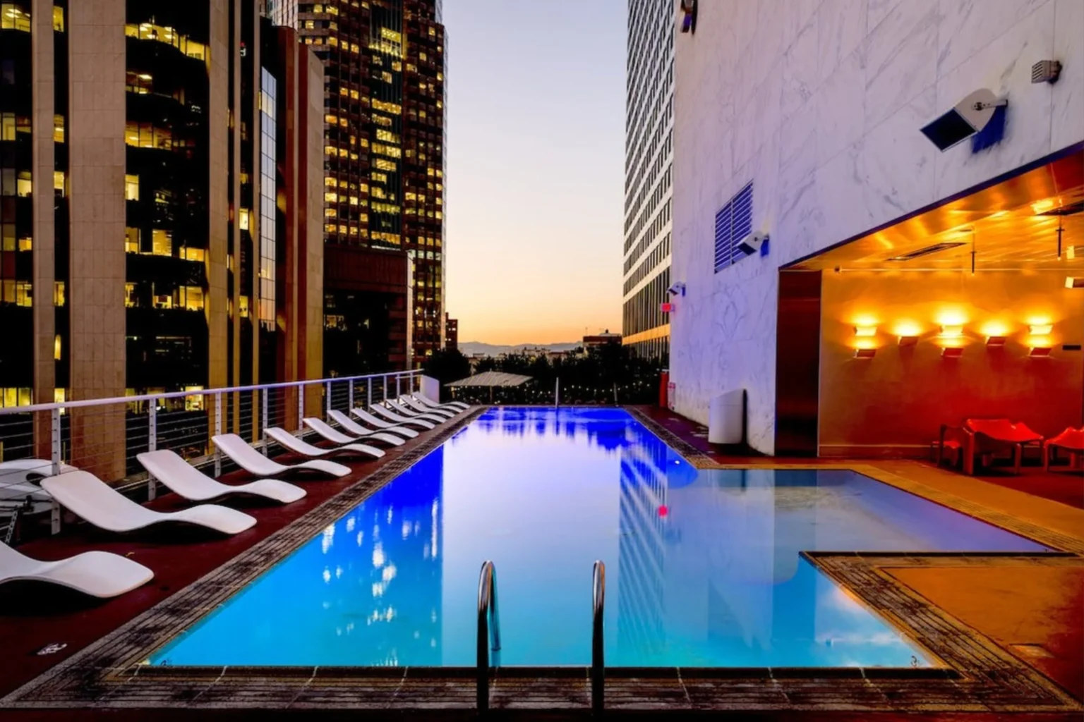 Hotels with Pools in Atlantic City for a Relaxing and Memorable Stay