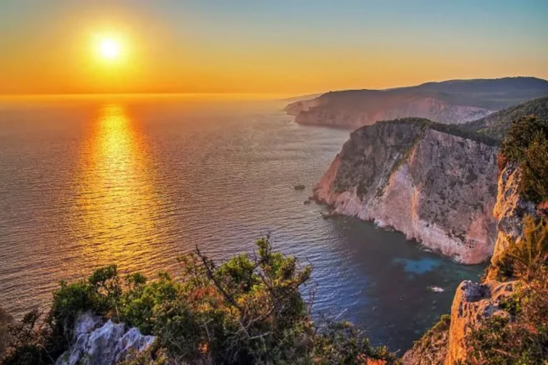 Der ultimative Zakynthos-Reiseführer: Die besten Hotels, Strände, Sehenswürdigkeiten & Reisetipps