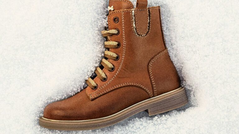Kids Leather Zip Boots for Autumn and Winter Child's brown leather lace-up boot in the snow